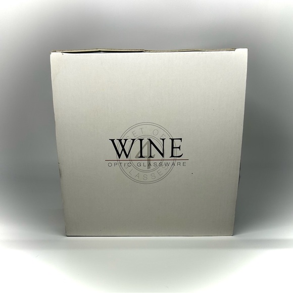 Set of Four Crystal Wine Glasses Block Crystal Tulip Design - Picture 7 of 8